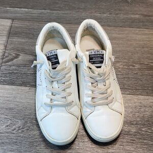 VH Original Design White Sneakers woman’s size 9 (j158)